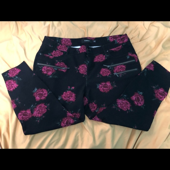 Torrid Floral Pant Women Size 18R - Picture 1 of 3
